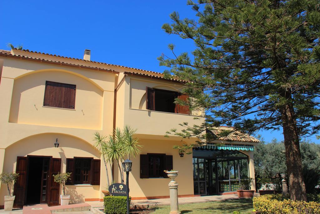 La Perciata Guest House Contrada Maeggio Exterior photo